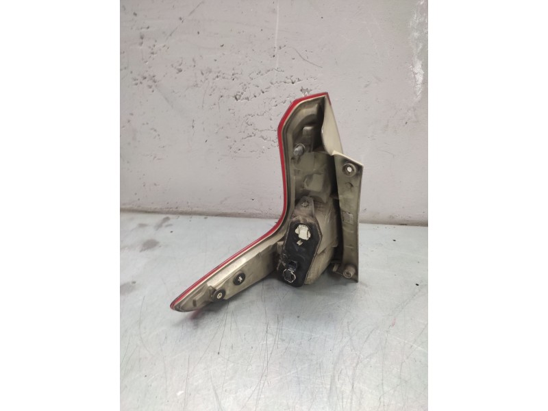 Recambio de piloto trasero derecho para renault grand scénic iii (jz0/1_) 1.5 dci referencia OEM IAM   