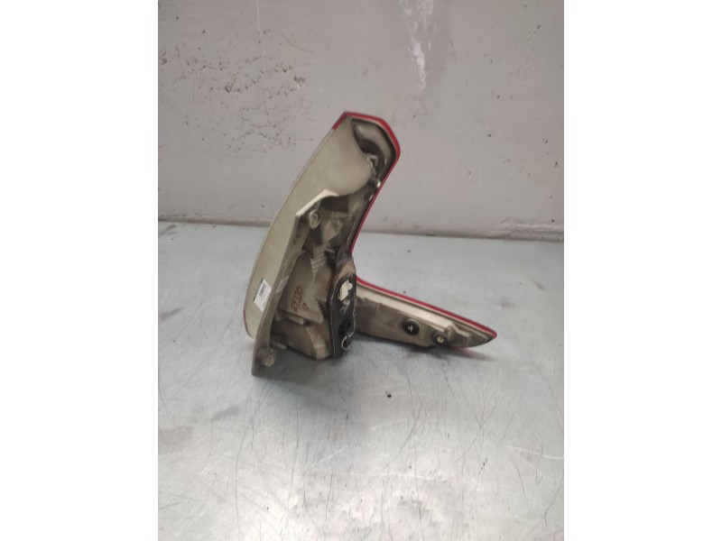 Recambio de piloto trasero izquierdo para renault grand scénic iii (jz0/1_) 1.5 dci referencia OEM IAM   