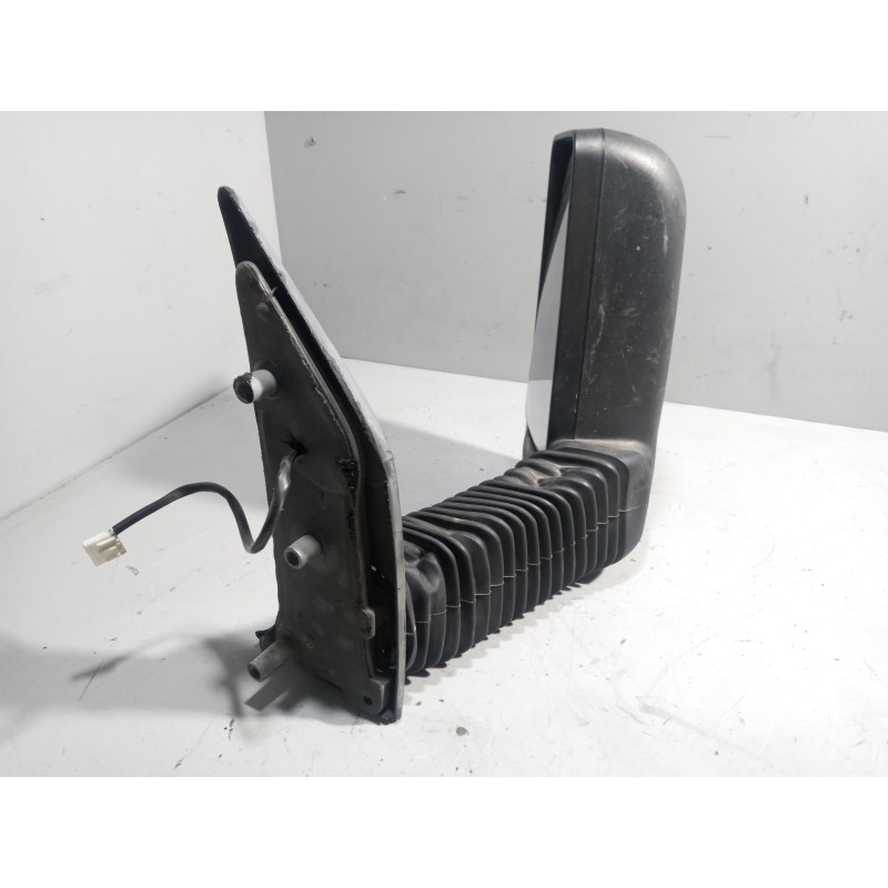 Recambio de retrovisor izquierdo para iveco daily caja abierta / volquete 35 - c 15 caja abierta referencia OEM IAM   
