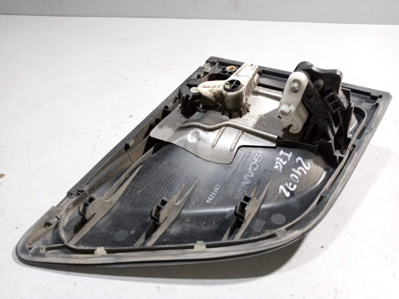 Recambio de maneta exterior delantera izquierda para scania r i r 480 referencia OEM IAM 2145647  