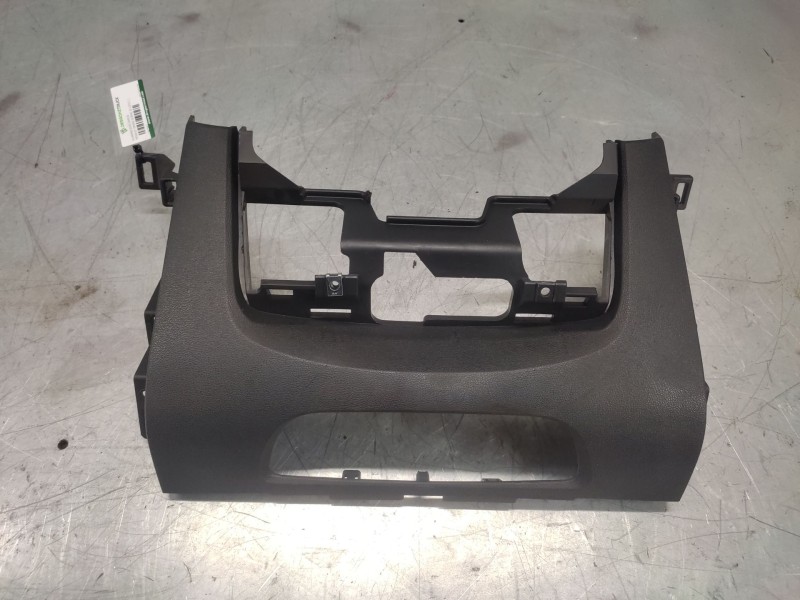 Recambio de guarnecidos varios para renault grand scénic iii (jz0/1_) 1.5 dci referencia OEM IAM 681040007R  