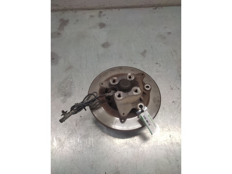 Recambio de buje trasero izquierdo para renault grand scénic iii (jz0/1_) 1.5 dci referencia OEM IAM   