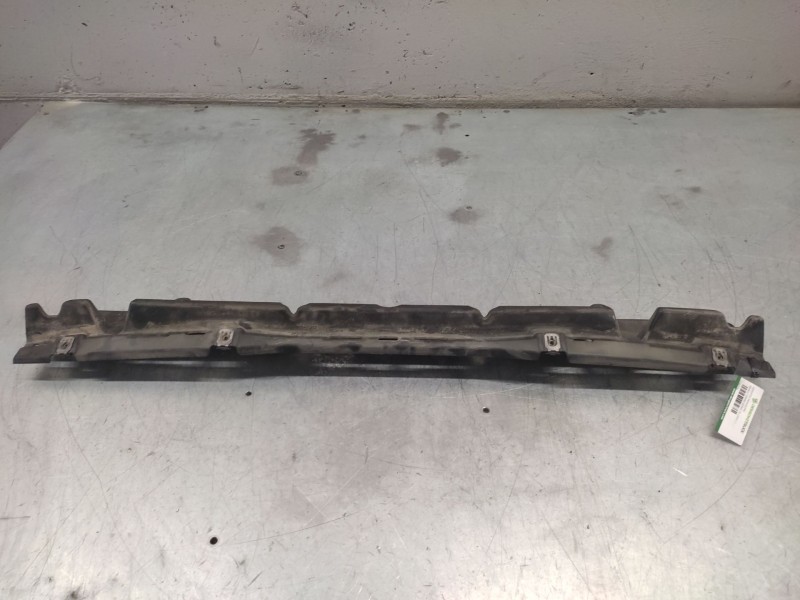 Recambio de soportes paragolpes para renault grand scénic iii (jz0/1_) 1.5 dci referencia OEM IAM  TRASERO CENTRAL 