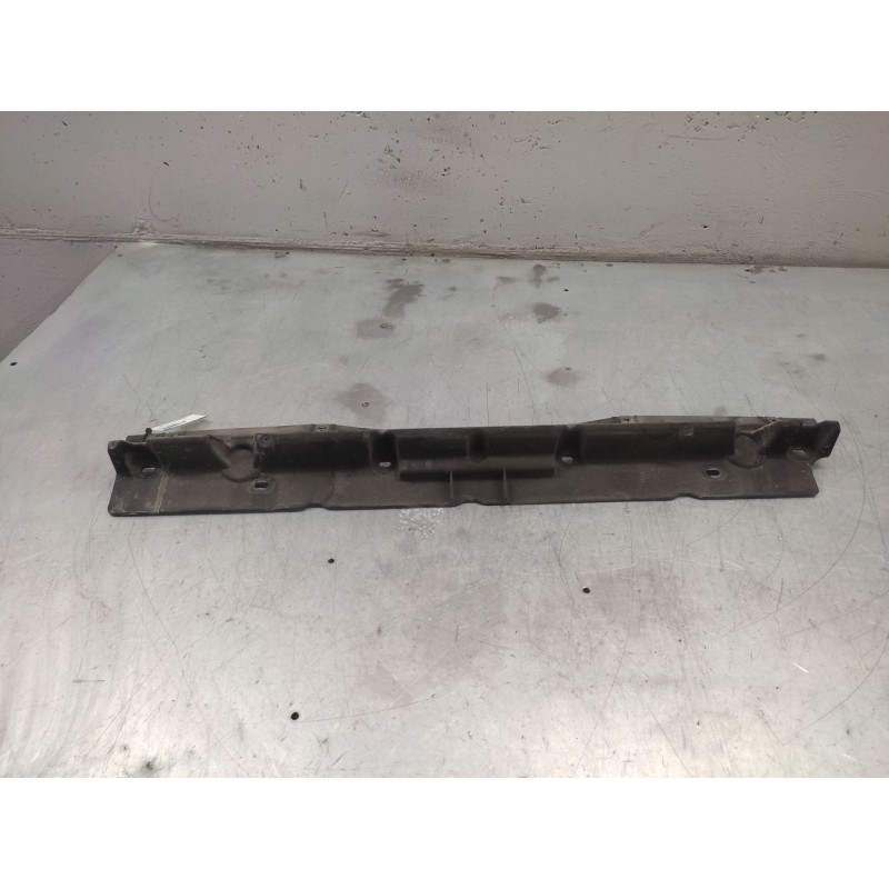 Recambio de soportes paragolpes para renault grand scénic iii (jz0/1_) 1.5 dci referencia OEM IAM  TRASERO CENTRAL 