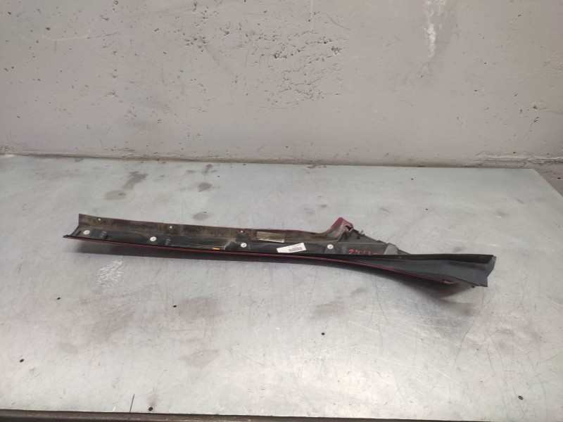 Recambio de moldura luna delantera para renault grand scénic iii (jz0/1_) 1.5 dci referencia OEM IAM 768340002RB  DERECHA