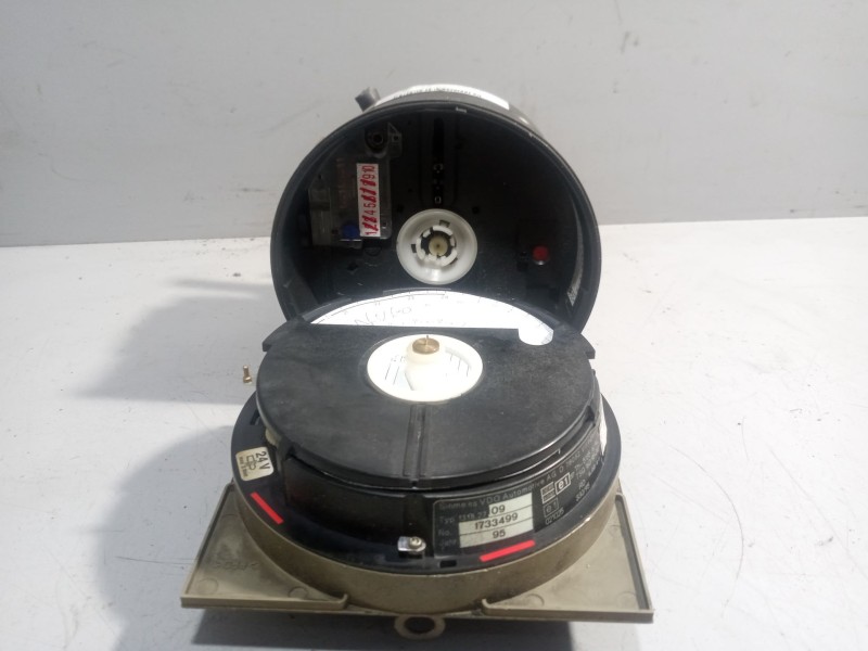 Recambio de tacografo para man touring 24.460 hocln referencia OEM IAM 13182709  1733499