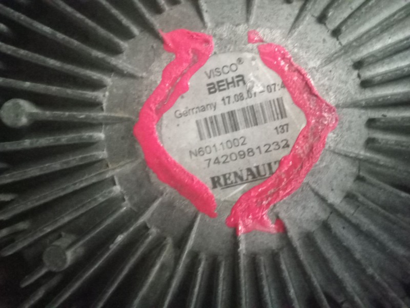 Recambio de ventilador viscoso motor para renault magnum ab 2005 referencia OEM IAM 7420981232  