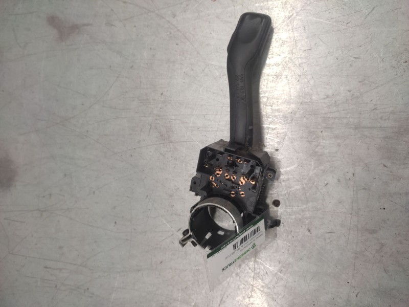 Recambio de mando intermitentes para volkswagen golf iv berlina (1j1) 1.6 16v referencia OEM IAM 8L0953513G  