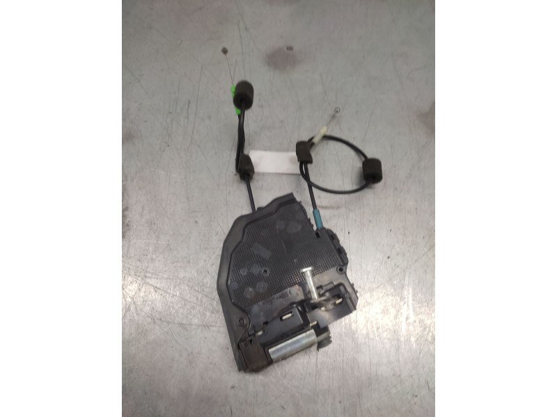 Recambio de cerradura puerta trasera derecha para toyota rav 4 (a3) luna referencia OEM IAM  2 PINS 
