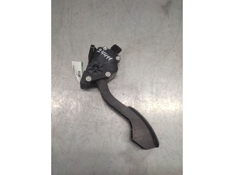 Recambio de potenciometro pedal para toyota rav 4 (a3) luna referencia OEM IAM 7811042010  6 PINS