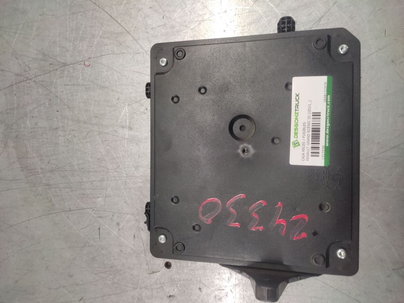 Recambio de caja reles / fusibles para renault grand scénic iii (jz0/1_) 1.5 dci referencia OEM IAM 284B13297R  BCM