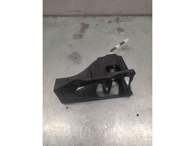 Recambio de palanca cambio para renault grand scénic iii (jz0/1_) 1.5 dci referencia OEM IAM 8201021402  