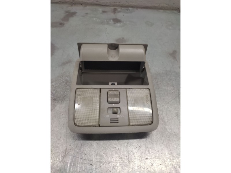Recambio de luz interior para toyota rav 4 (a3) luna referencia OEM IAM 1D190003G  