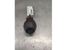 Recambio de botonera para toyota rav 4 (a3) luna referencia OEM IAM  4X4 5 PINS