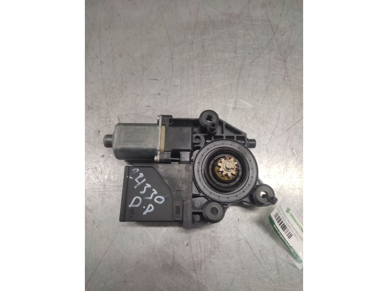 Recambio de motor elevalunas delantero derecho para renault grand scénic iii (jz0/1_) 1.5 dci referencia OEM IAM 807300011R  