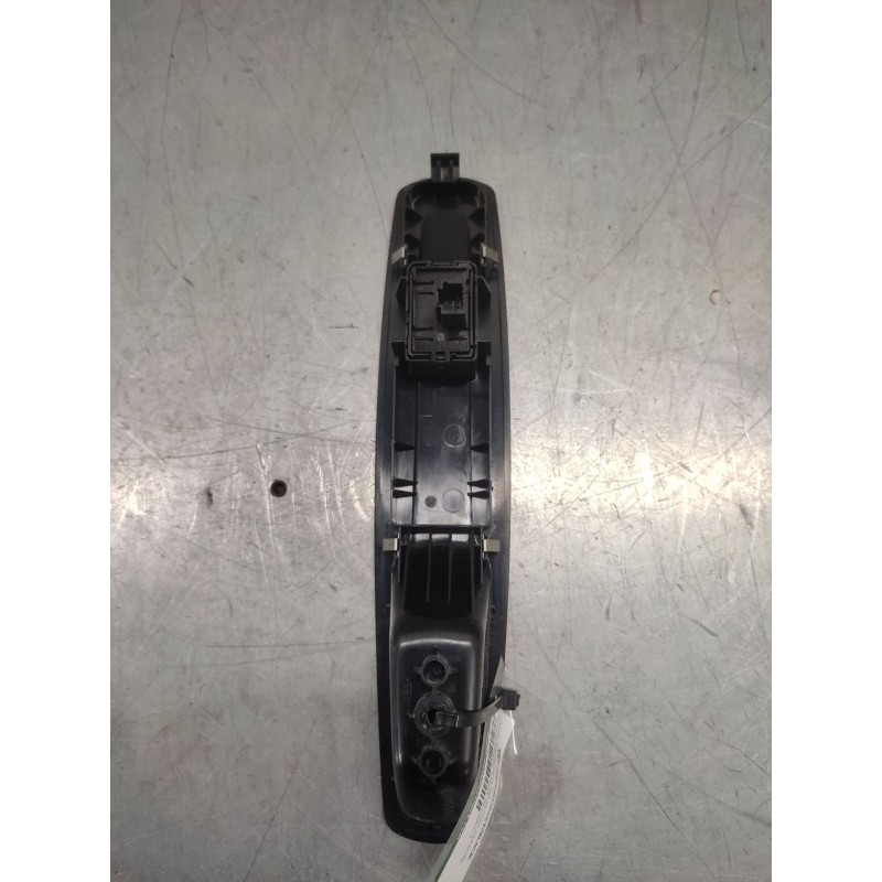 Recambio de mando elevalunas delantero derecho para renault grand scénic iii (jz0/1_) 1.5 dci referencia OEM IAM  4 PINS 