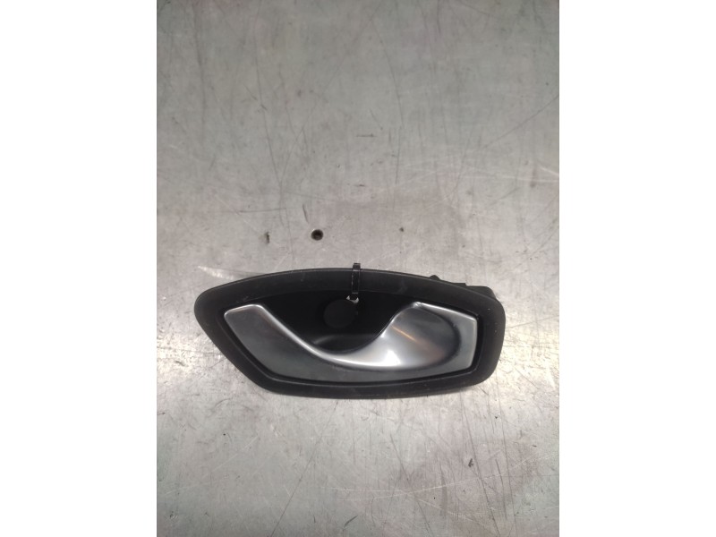 Recambio de maneta interior trasera derecha para renault grand scénic iii (jz0/1_) 1.5 dci referencia OEM IAM   