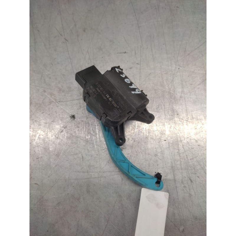 Recambio de motor apertura trampillas climatizador para volkswagen touran (1t2) advance referencia OEM IAM 0132801343  5 PINS