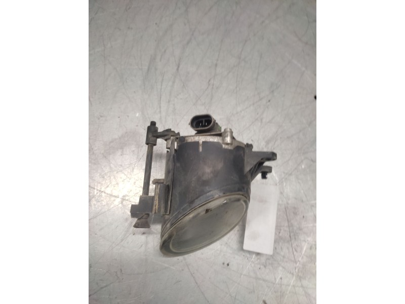 Recambio de faro antiniebla derecho para audi a4 berlina (8e) 2.5 tdi (120kw) referencia OEM IAM  2 PINS 