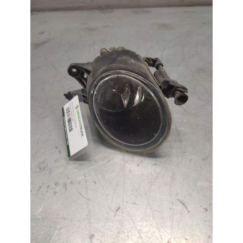 Recambio de faro antiniebla izquierdo para audi a4 berlina (8e) 2.5 tdi (120kw) referencia OEM IAM  2 PINS 