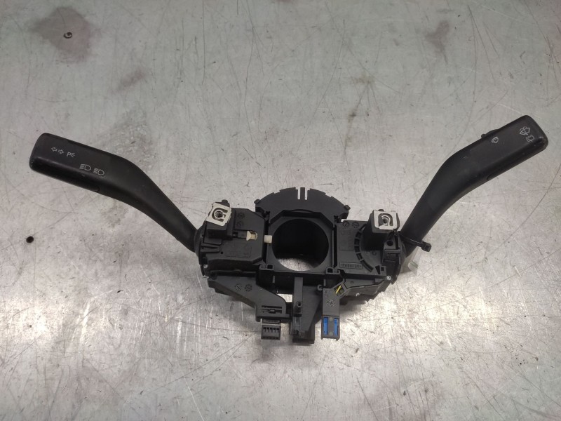 Recambio de mando multifuncion para audi a3 (8p) referencia OEM IAM 1K0953503E  1K0953513