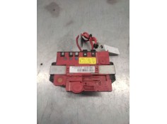 Recambio de caja reles / fusibles para bmw serie 1 berlina (e81/e87) 120d referencia OEM IAM V4693665308  