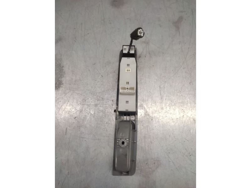 Recambio de mando elevalunas delantero izquierdo para daewoo nubira berlina cdx referencia OEM IAM 96615366  