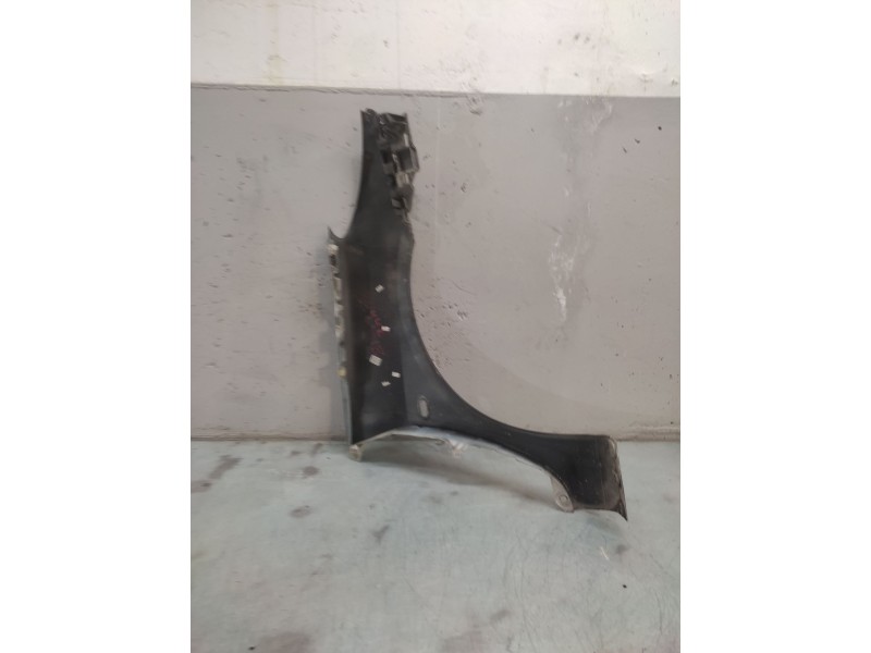 Recambio de aleta delantera izquierda para peugeot 307 (3a/c) 1.6 hdi referencia OEM IAM   