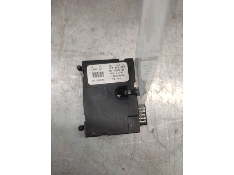 Recambio de modulo electronico para audi a3 (8p) referencia OEM IAM 1K0959654  