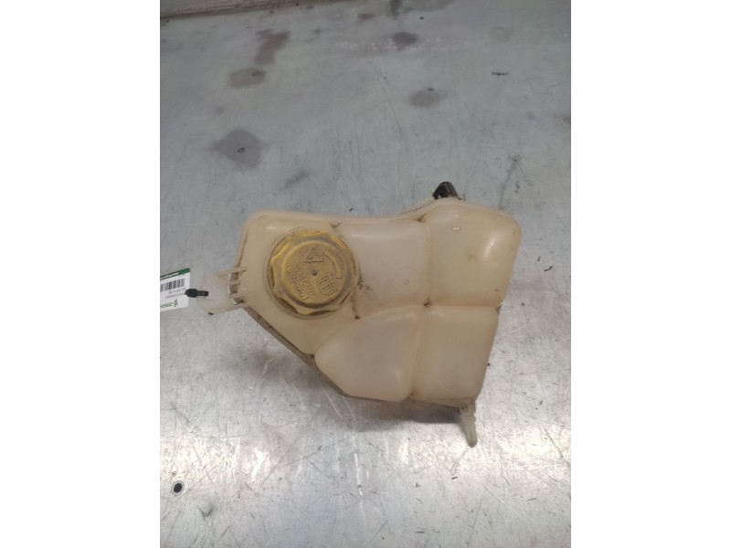 Recambio de deposito expansion para ford fiesta (cbk) ambiente referencia OEM IAM 2S6H8K218AE  