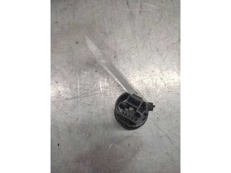 Recambio de boton arranque electrico para renault scenic ii 1.9 dci diesel referencia OEM IAM  4 PINS 