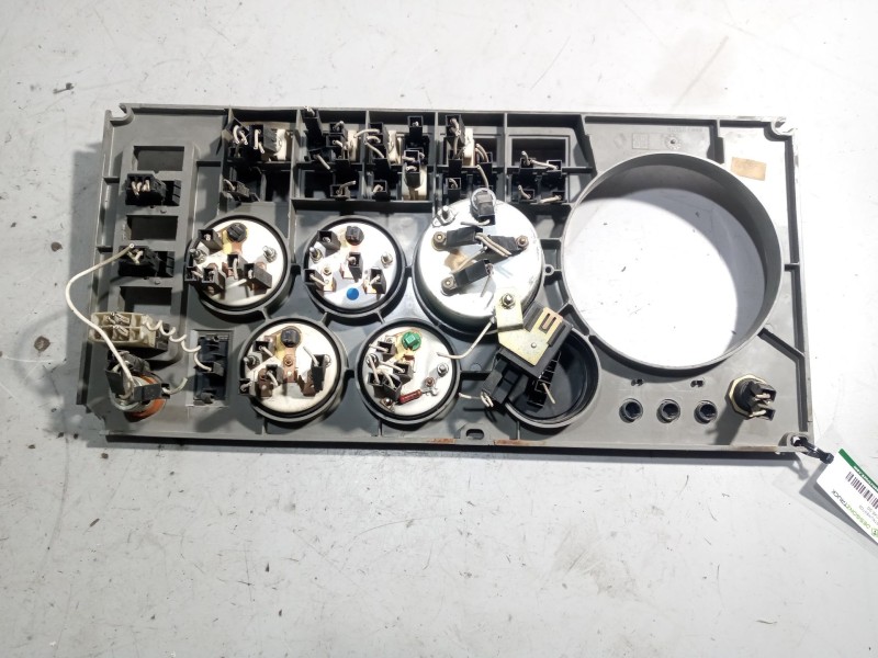 Recambio de cuadro instrumentos para renault trucks dg 230.20 referencia OEM IAM   