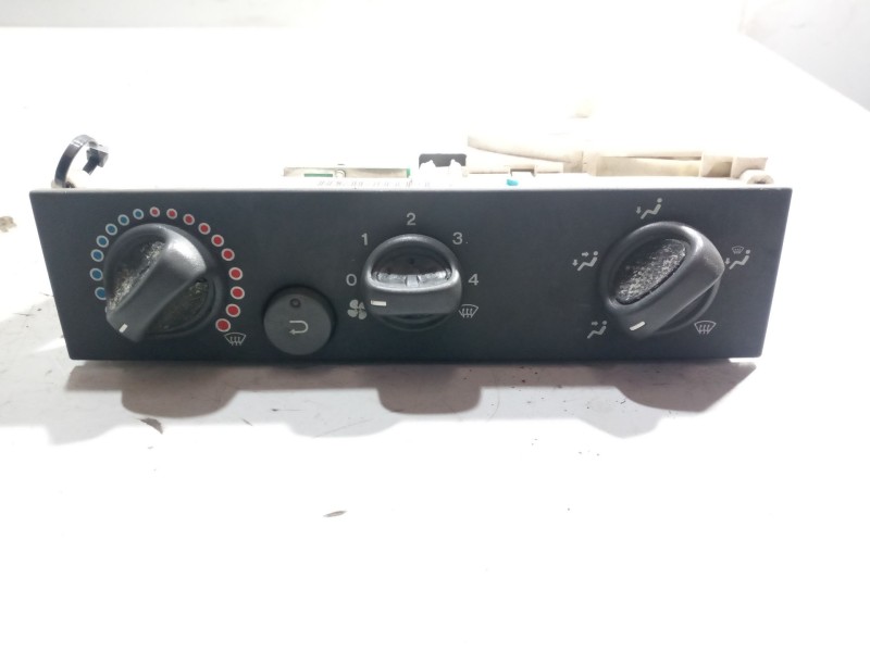 Recambio de mando calefaccion / aire acondicionado para iveco andecar iv 3 . referencia OEM IAM 504063279  