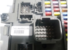 Recambio de caja reles / fusibles para renault magnum ab diesel referencia OEM IAM 7421464562   2
