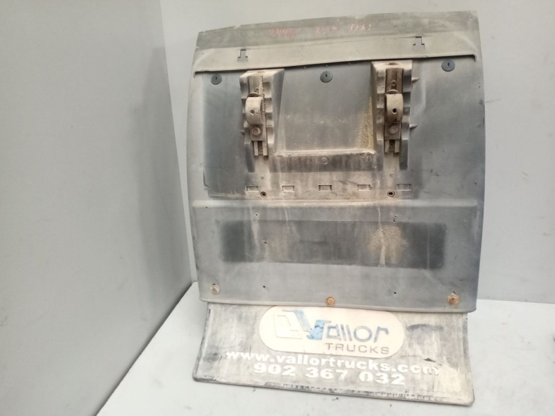 Recambio de guardabarros trasero izquierdo para iveco stralis (as) 12.9 diesel referencia OEM IAM 41298964  