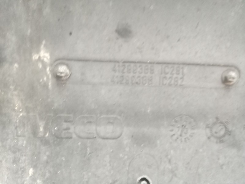 Recambio de guardabarros trasero izquierdo para iveco stralis (as) 12.9 diesel referencia OEM IAM 41298962  DELANTERO