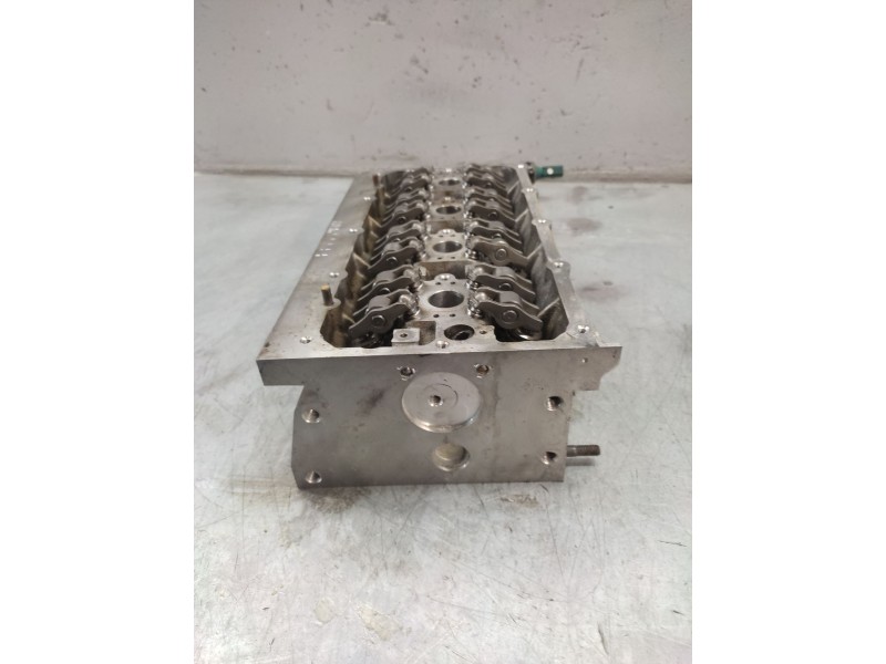 Recambio de culata para skoda fabia (6y2/6y3) attractive referencia OEM IAM 036103373A  