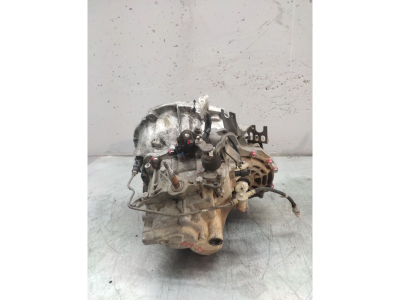 Recambio de caja cambios para renault megane ii berlina 5p 1.9 dci diesel referencia OEM IAM ND0001  