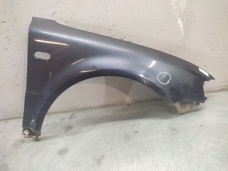 Recambio de aleta delantera derecha para volkswagen passat berlina (3b2) básico referencia OEM IAM   