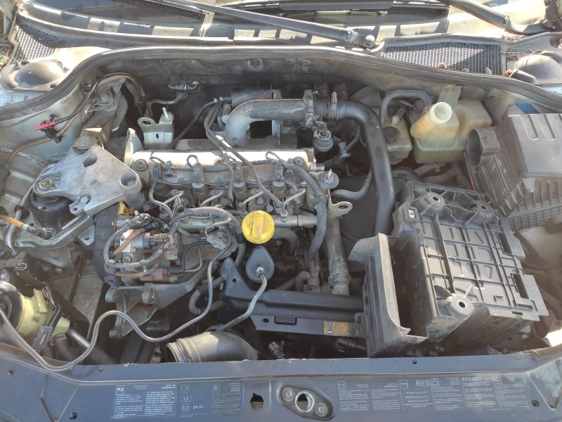 renault laguna ii (bg0) del año 2001