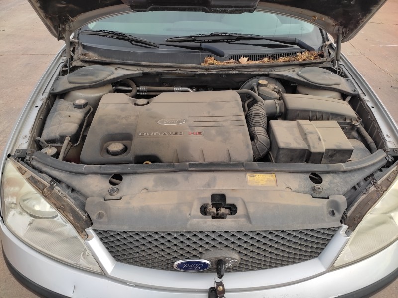 ford mondeo berlina (ge) del año 2001