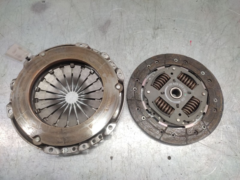 Recambio de kit embrague para peugeot 307 break / sw (s1) sw referencia OEM IAM   