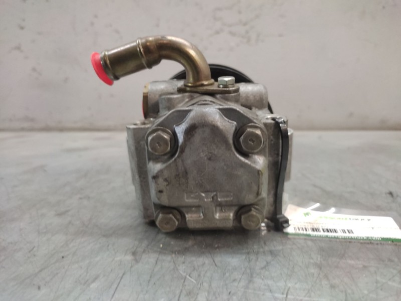 Recambio de bomba servodireccion para ford fiesta (cbk) ambiente referencia OEM IAM 2S6C3A698GD  