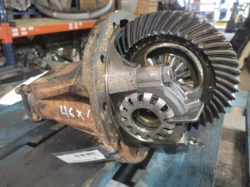 Recambio de grupo para land rover range rover vogue turbo diesel referencia OEM IAM  TRASERO 46X13