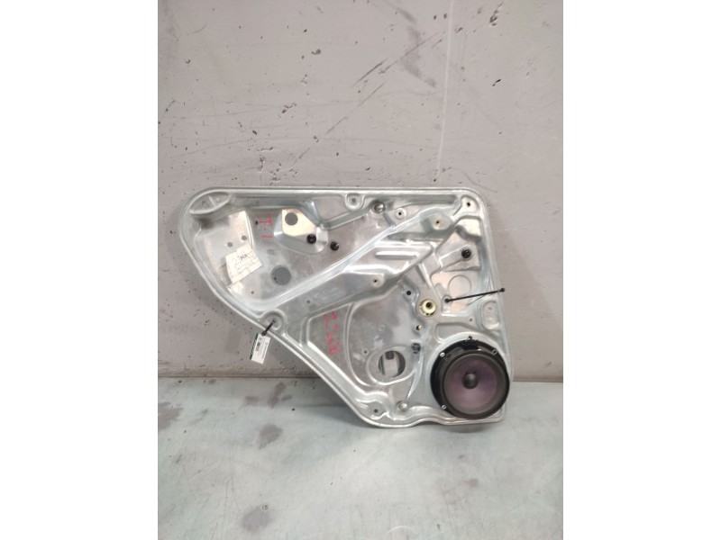 Recambio de elevalunas trasero izquierdo para volkswagen passat berlina (3b2) comfortline referencia OEM IAM 3B5839751AT  