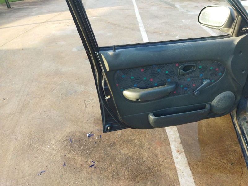 hyundai accent (x3) del año 1999