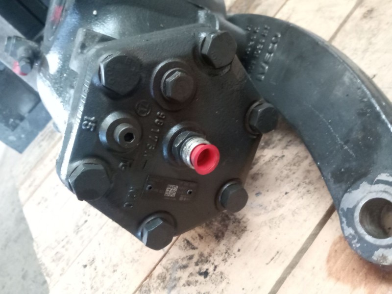 Recambio de caja direccion para iveco stralis (as) 12.9 diesel referencia OEM IAM 41289648  8098955887