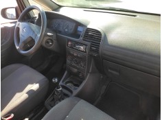 opel zafira a del año 2003 2