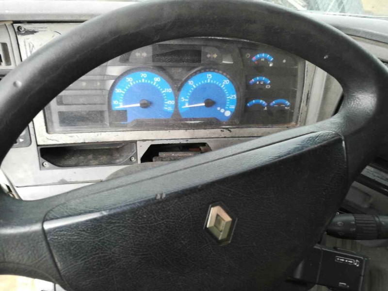 renault midlum del año 2004