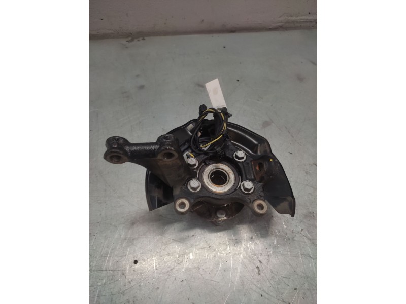 Recambio de mangueta delantera derecha para toyota rav 4 (a3) luna referencia OEM IAM   